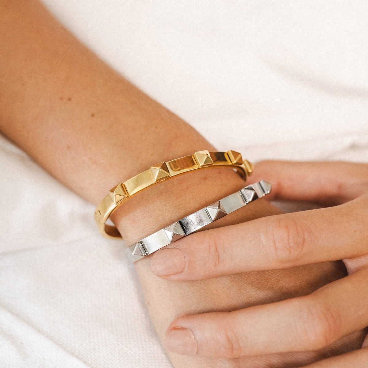 Bracelet Studs 18K Gold Plated