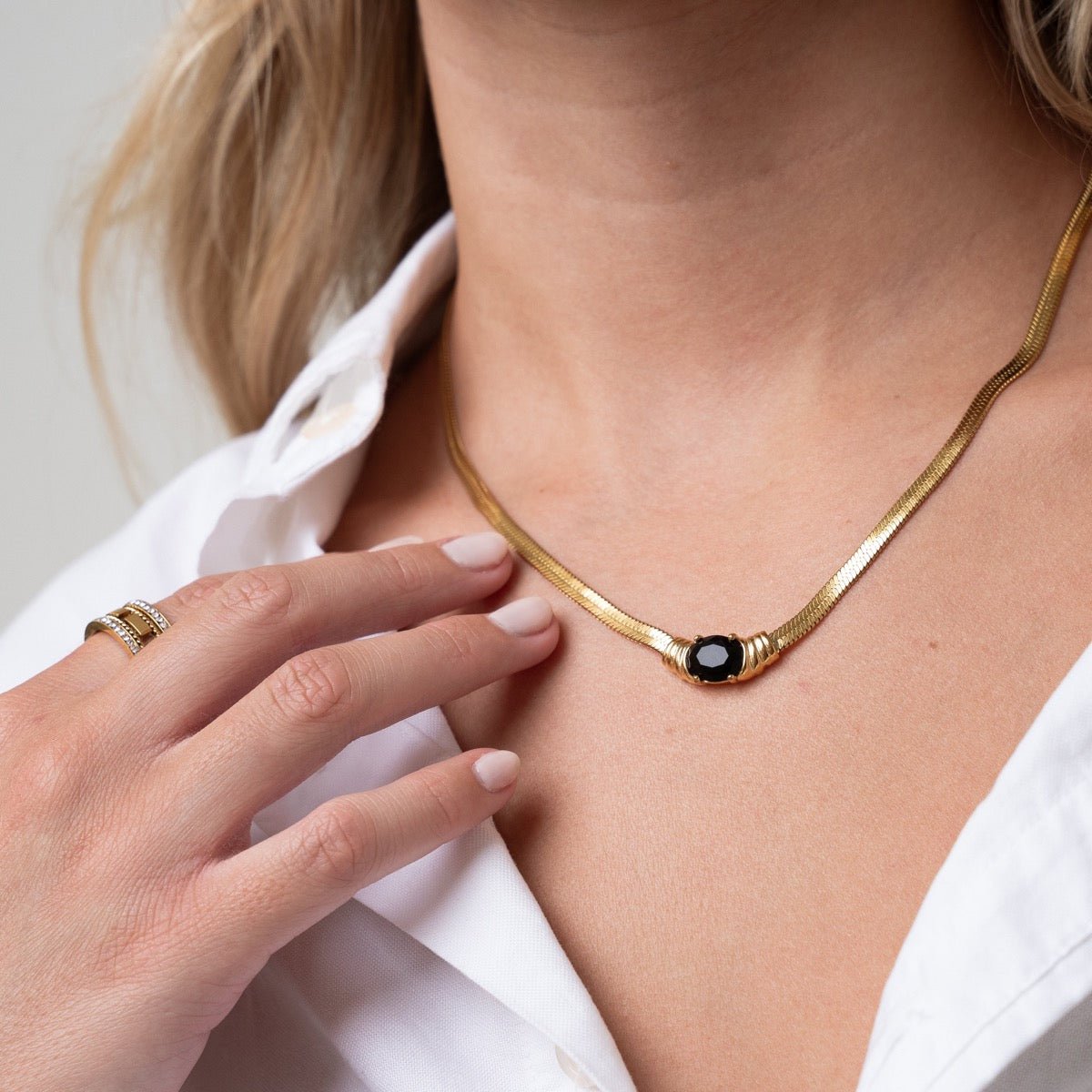 Necklace Mesh Onyx Stone 18K Gold Plated
