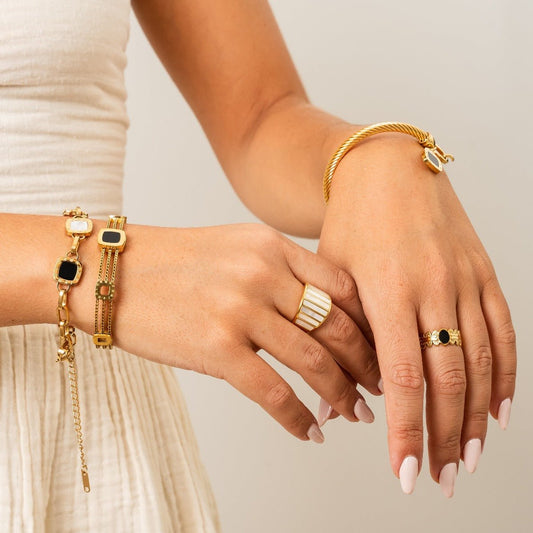 Mono Square Bracelet 18K Gold Plated