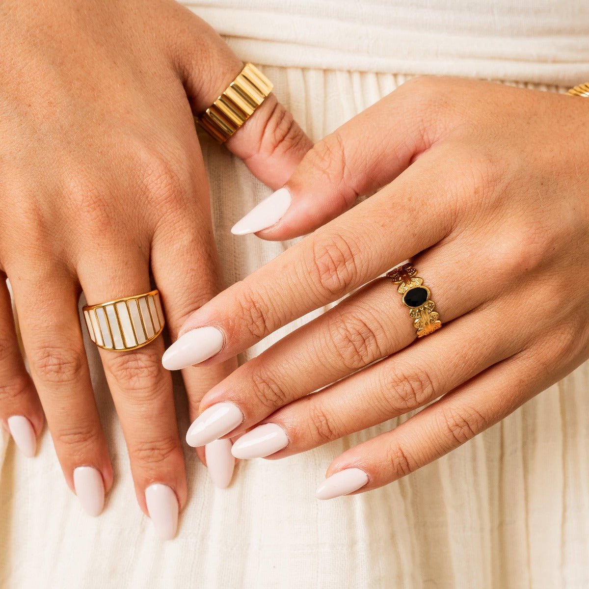 Ring Colosseum 18K Gold Plated