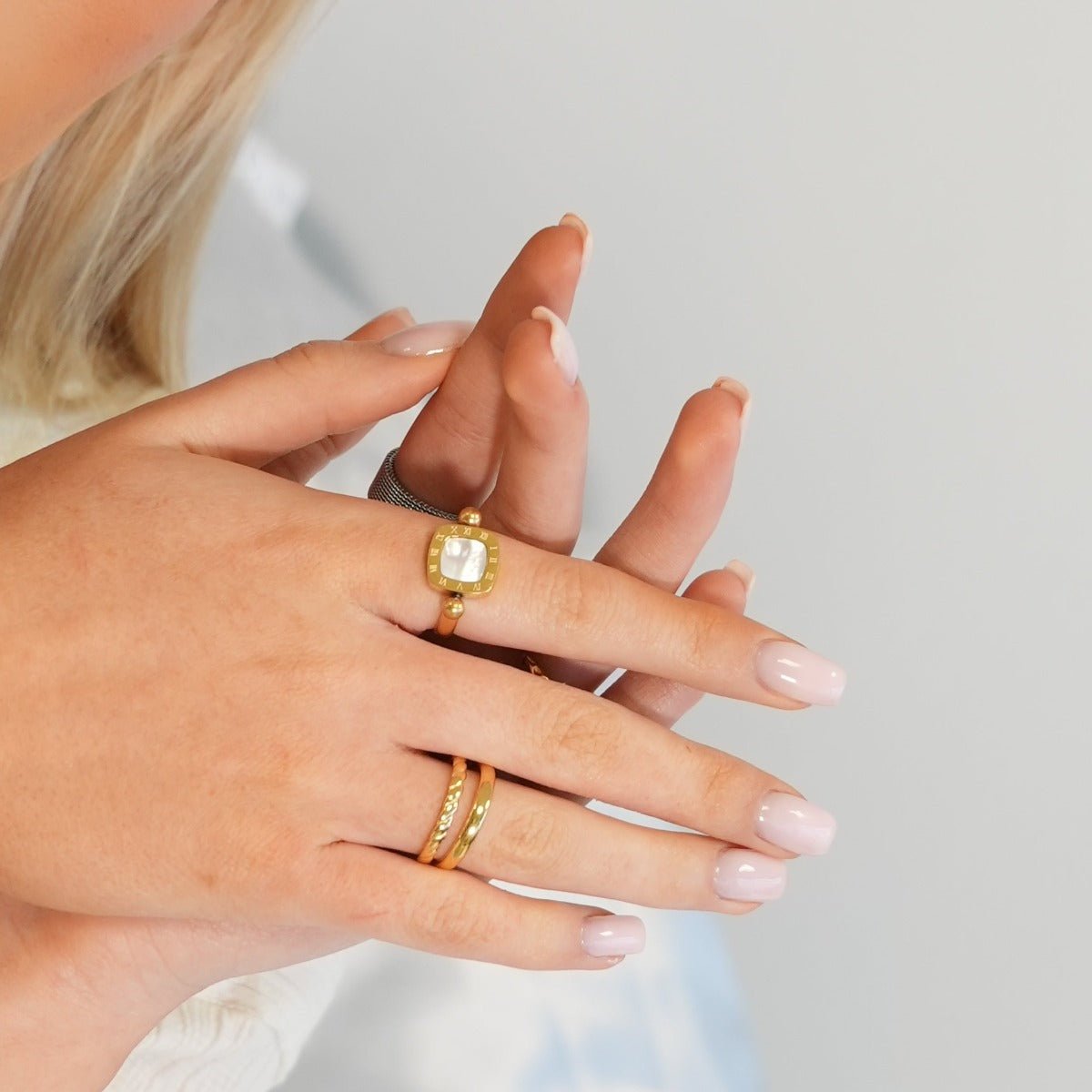 Ring Square Charm Spinning 18K Gold Plated