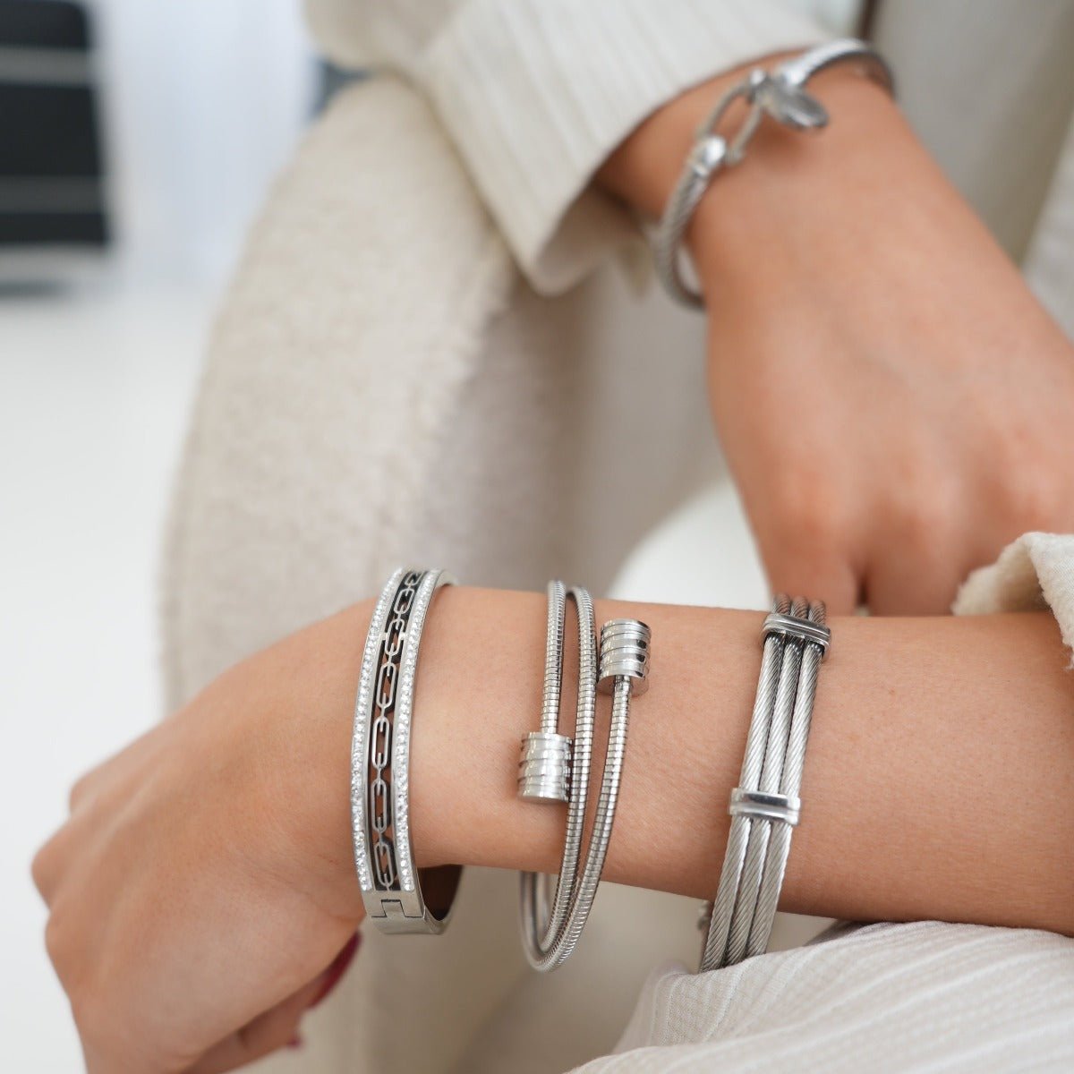 Ivy Stone Crystals Bracelet - Silver
