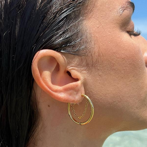 Diamond-shaped Hoop Earring 18K Gold Plated