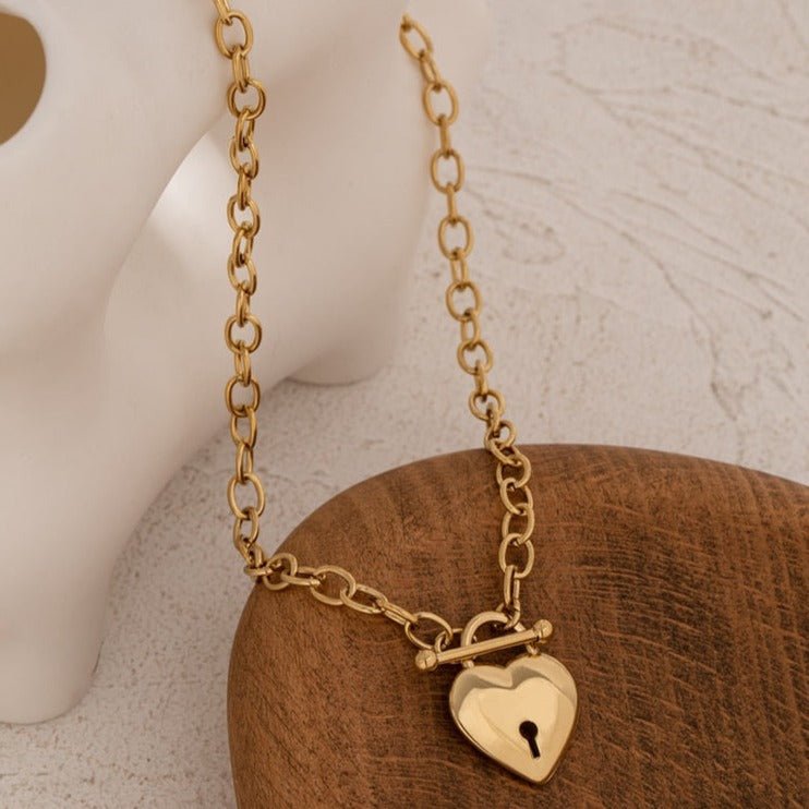 Eternal Love Heart Necklace 18K Gold Plated