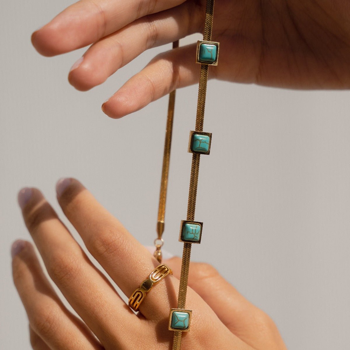 Necklace Mesh Aqua Stone 18K Gold Plated