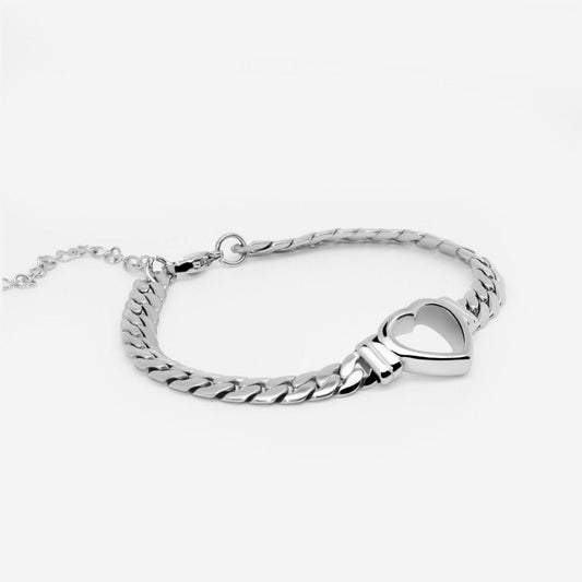 Heart Minimalist Bracelet - Silver