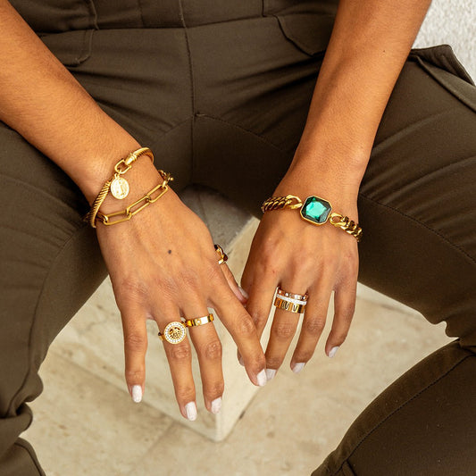 Rich Emerald Green Stone Bracelet 18K Gold Plated